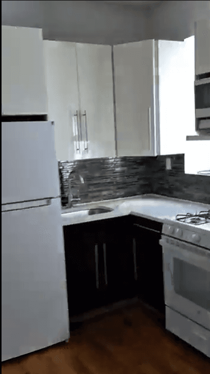3BR apartment in Brownsville