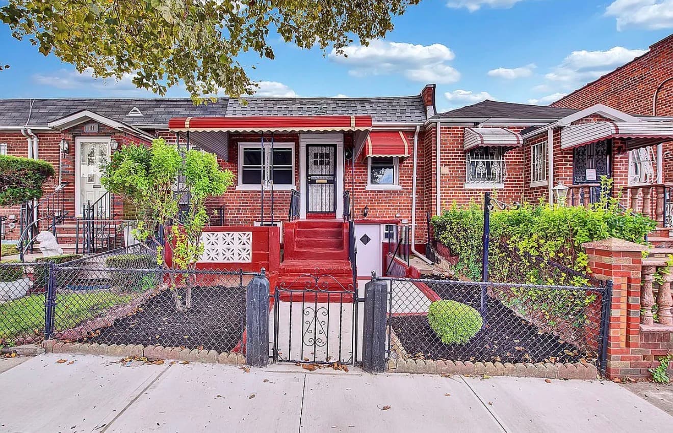 2 Bedrooms apartment in Brooklyn