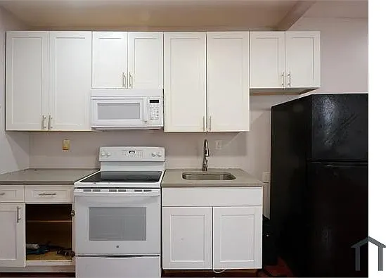 3BR apartment in Wakefield