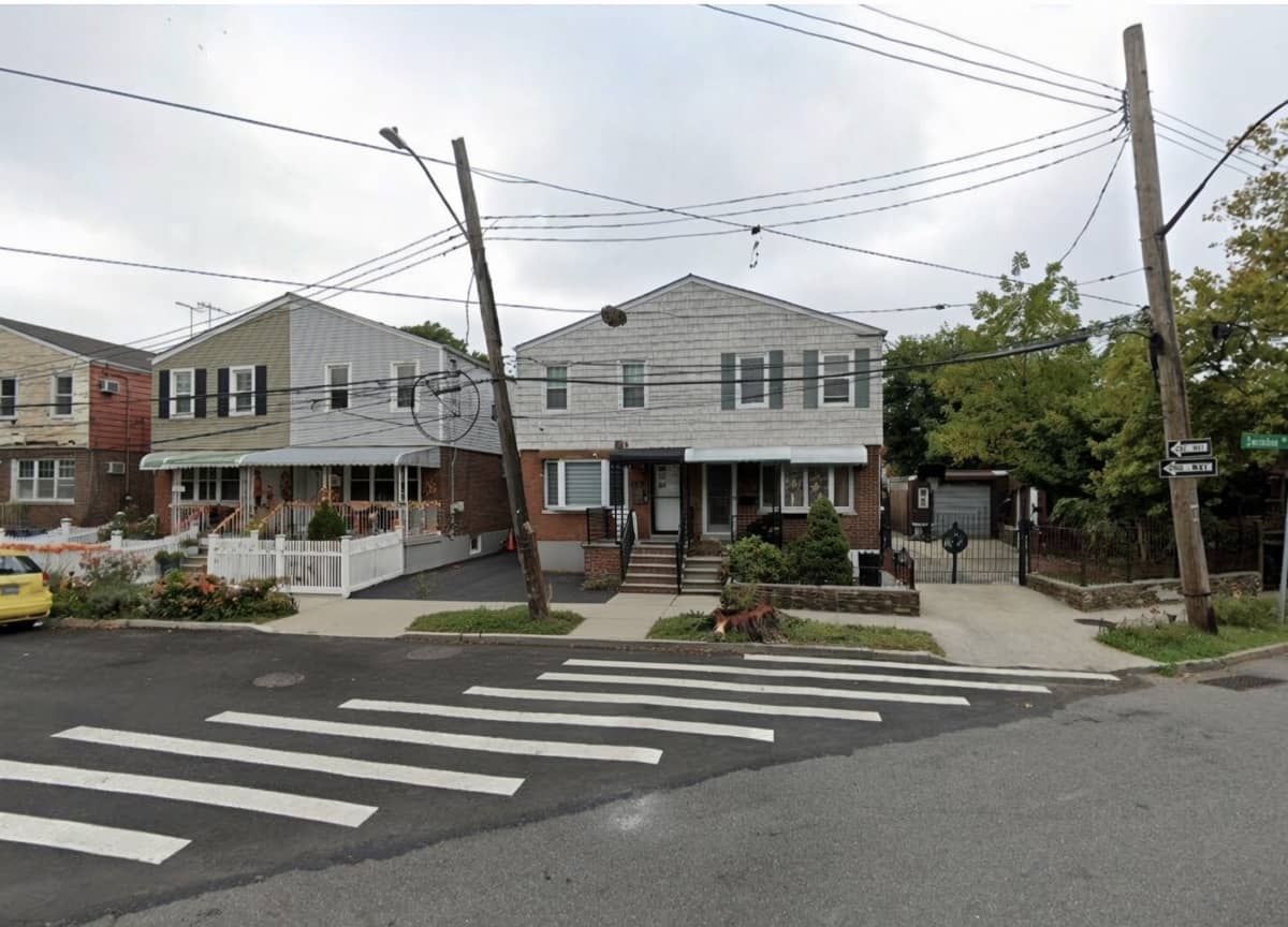 750 Swinton Ave, Bronx, NY 10465