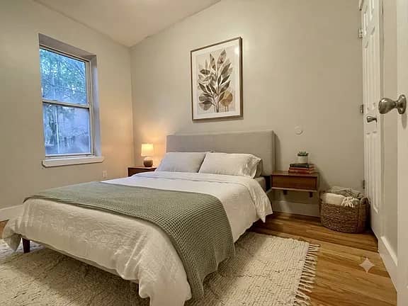 134 E 59th St Brooklyn, NY 11203