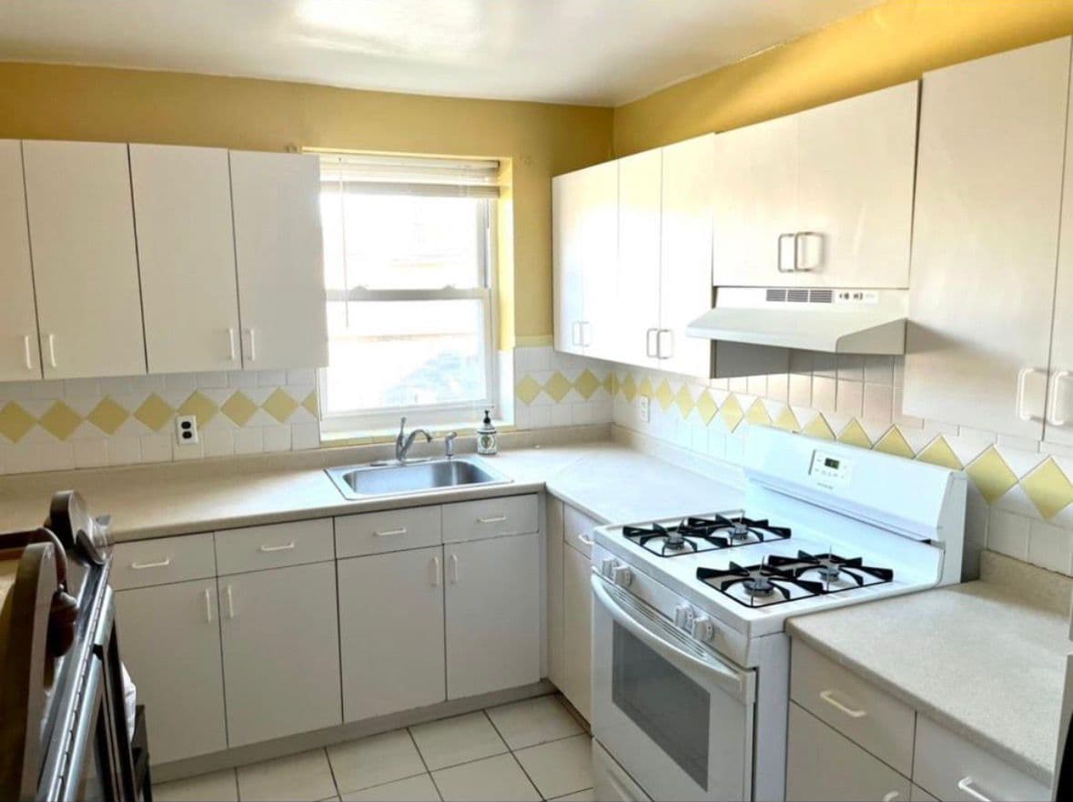 4BR apartment in Baychester