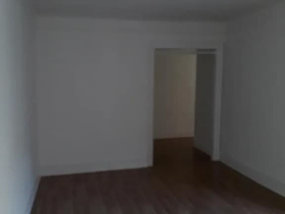 3BR apartment in Parkchester