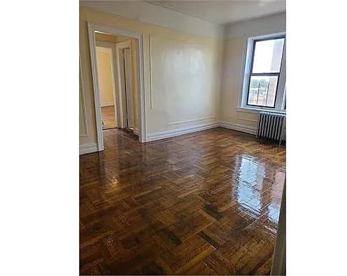 3BR apartment in Throgs Neck
