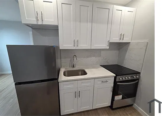 3BR apartment in Wakefield