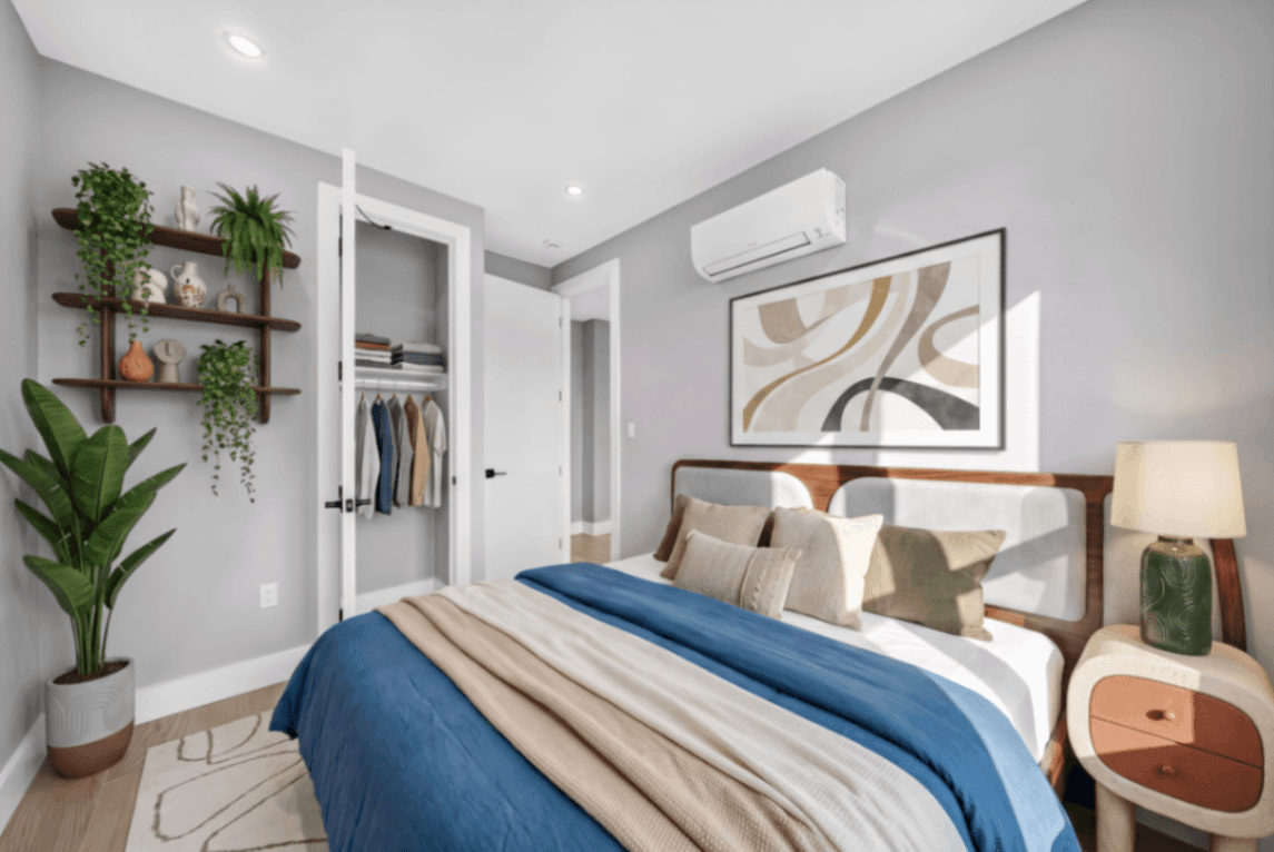 3BR apartment in Brownsville