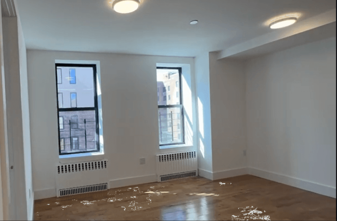 2BR apartment in Soundview