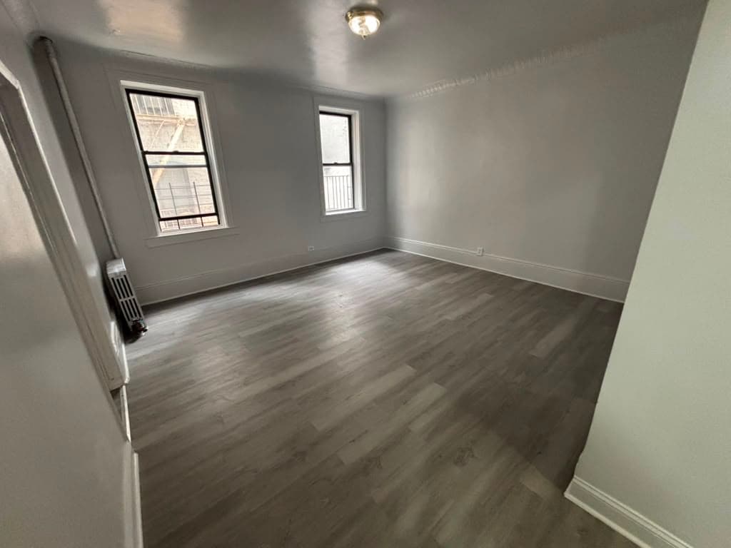 2 Bedrooms apartment in Bronx