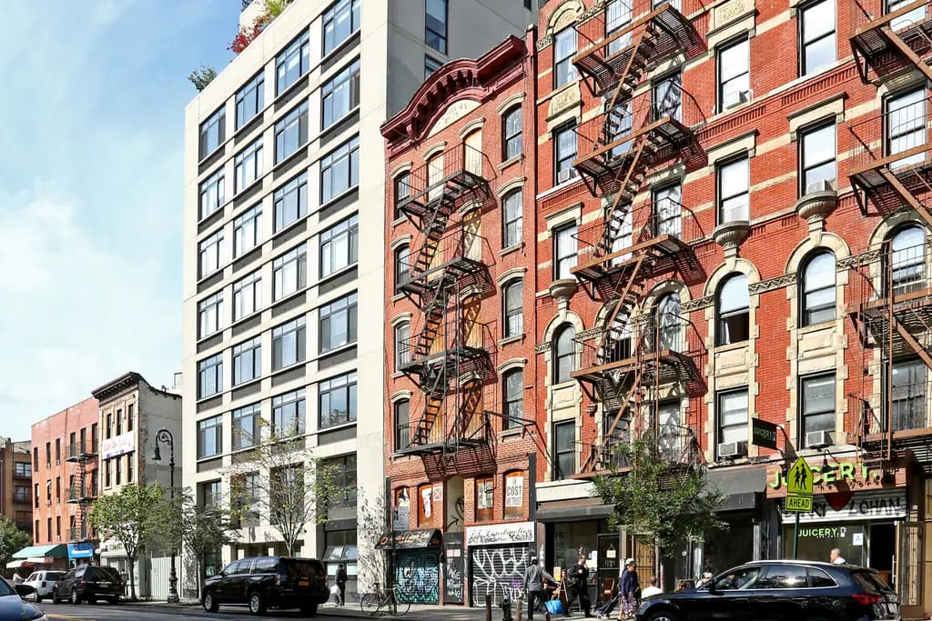 3BR apartment in East New York