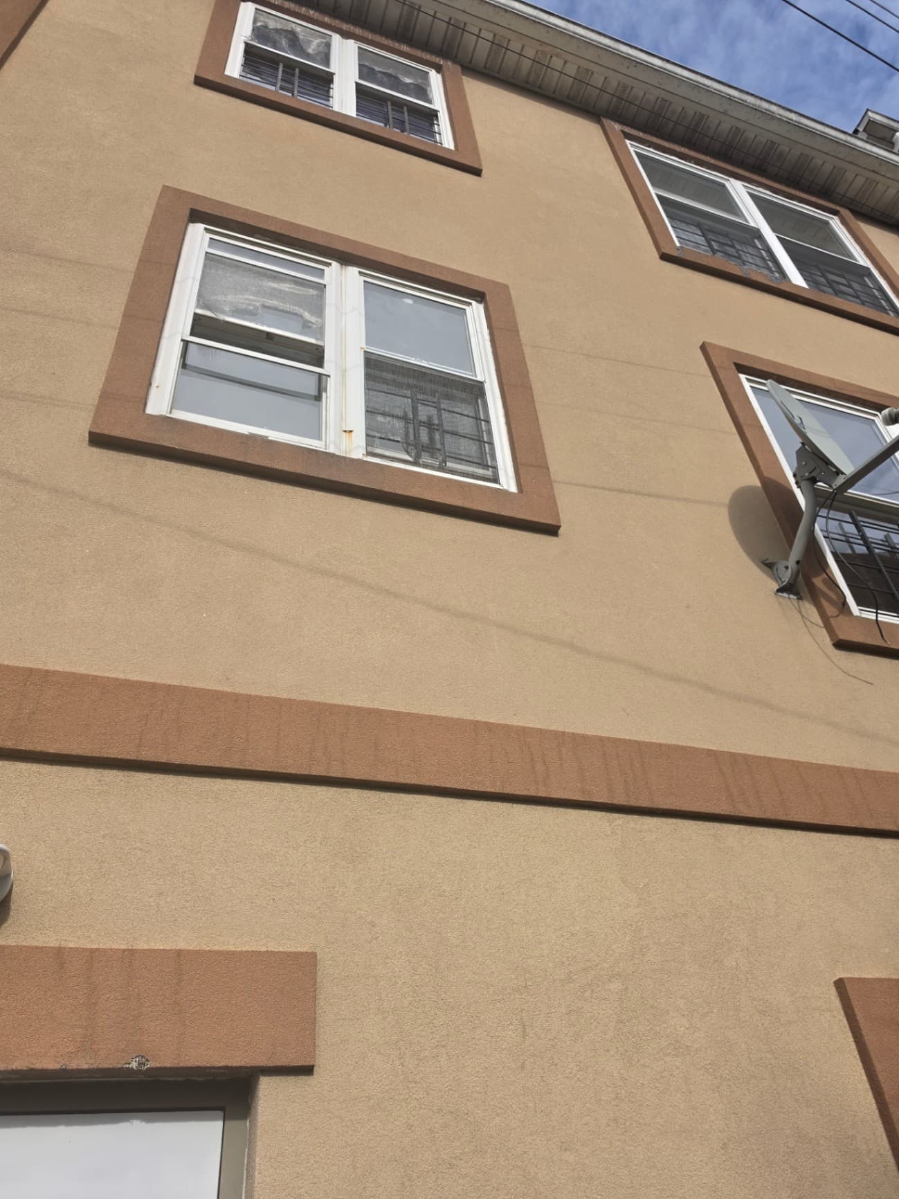 3BR apartment in Far Rockaway
