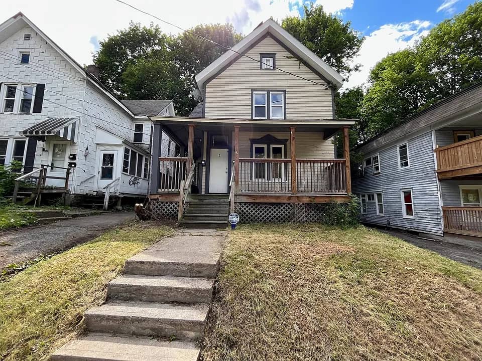 8 Vine Street