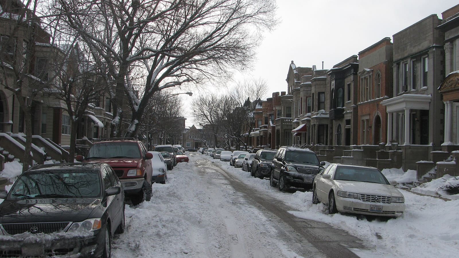 Homes along Washington Park Court in Grand Boulevard, Chicago
