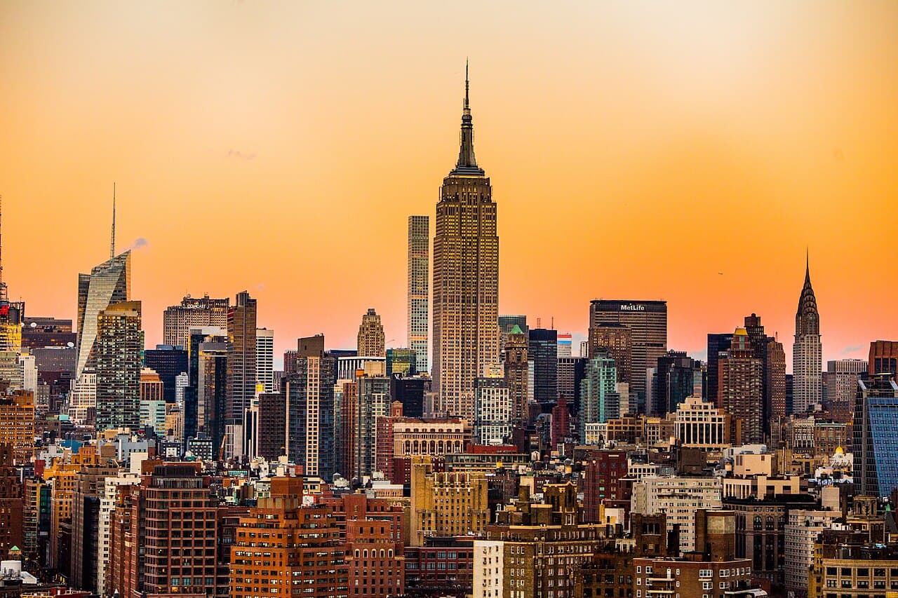 Midtown Manhattan skyline, including the Empire State Building